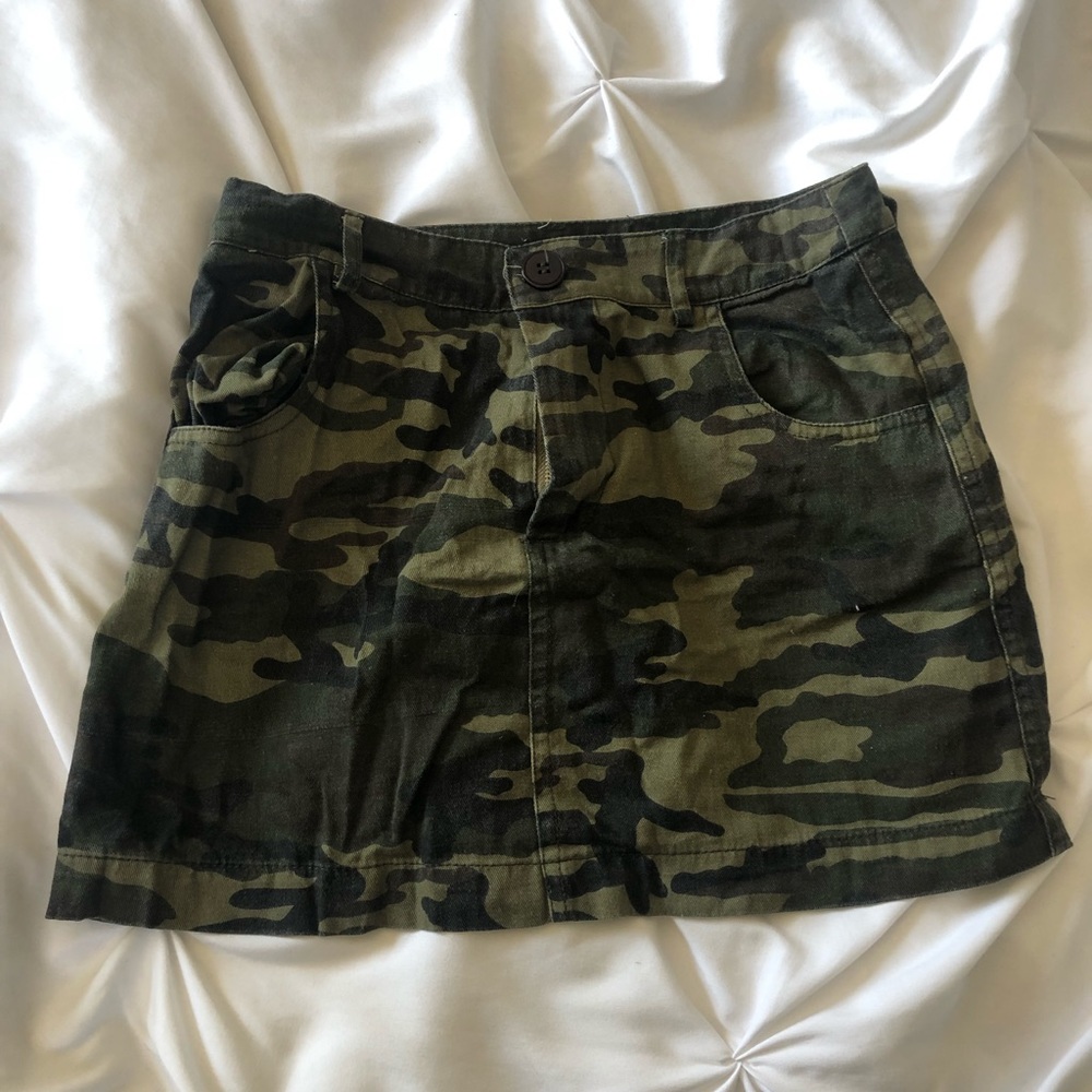 Camp mini skirt!